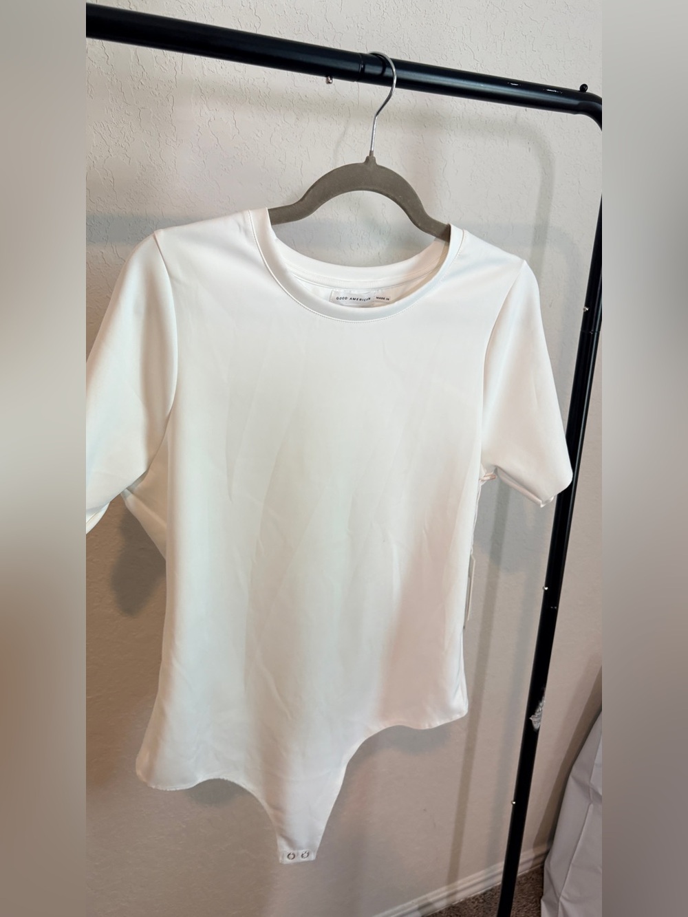 Good American White Short-Sleeve Bodysuit